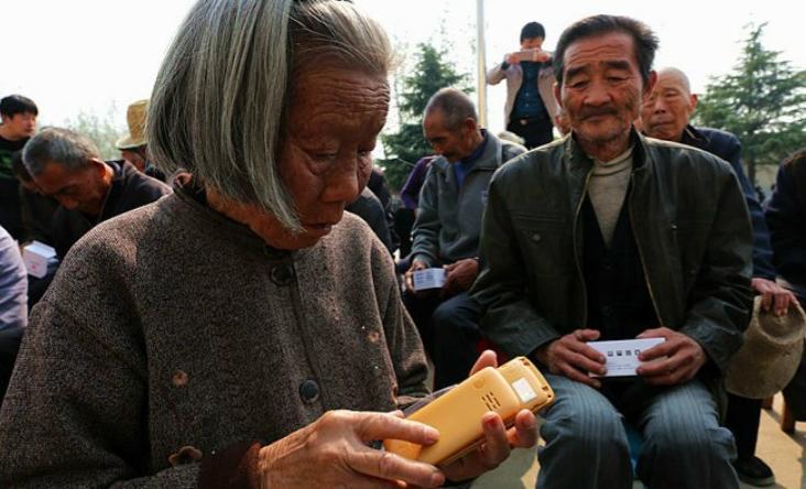 超越血缘:被互联网蚕食的家乡与年